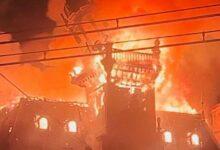 Photo of Incendian Ayuntamiento histórico en Francia!