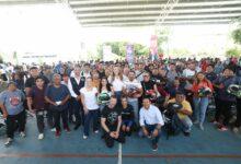 Photo of Cecilia Patrón entrega 265 cascos certificados a motociclistas de plataforma