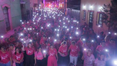 Photo of Caminata de Luz en Tekax reúne a más de 500 personas contra el cáncer de mama