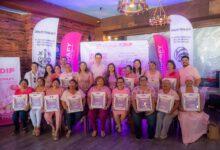 Photo of DIF Yucatán entrega prótesis mamarias a 13 mujeres sobrevivientes de cáncer en Progreso