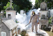 Photo of Refuerzan fumigación en panteones de Yucatán por Día de Muertos