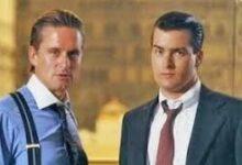 Photo of Michael Douglas revela conflicto entre Charlie Sheen y Sean Young durante “Wall Street”