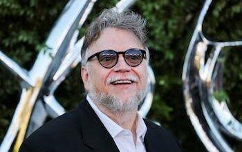 Photo of Guillermo del Toro denuncia irregularidades con lentes 3D y postales de El laberinto del fauno