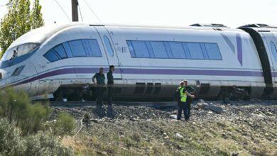 Photo of Choque de trenes en España deja al menos 68 muertos y decenas de heridos